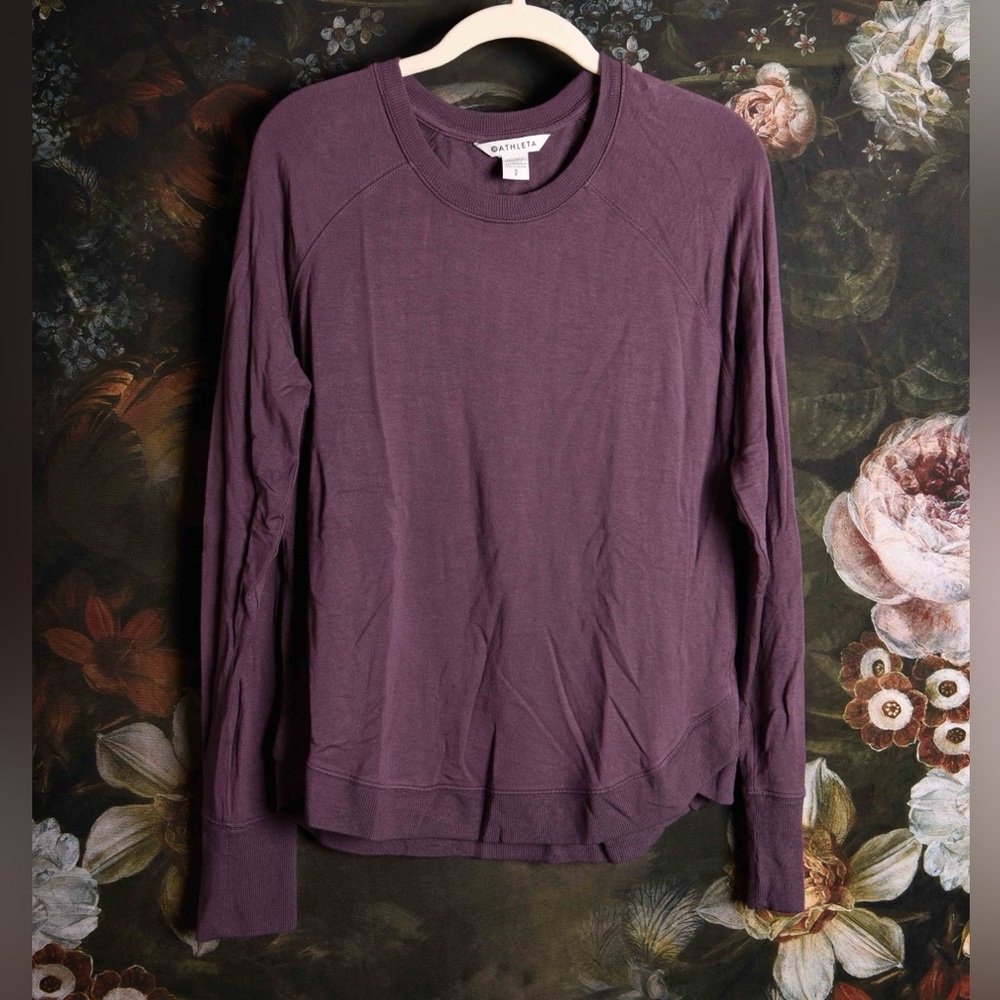 Athleta super soft purple modal sweatshirt with scoop hem women's size S